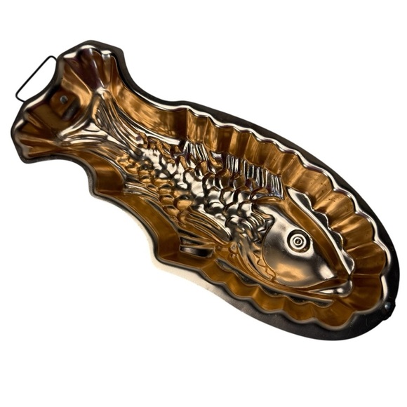 Fish Jello Mold Straight Cake Pan 13" Kitchen Wall Hang Decor Copper Tin VINTAGE - Picture 3 of 10